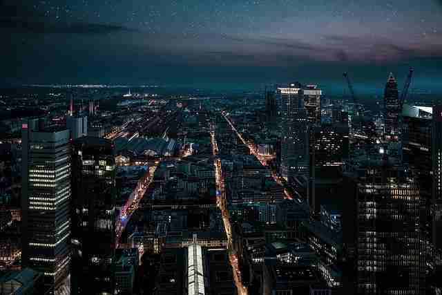 【海角网页版】光影交错开放策略追踪 - 幕后全开